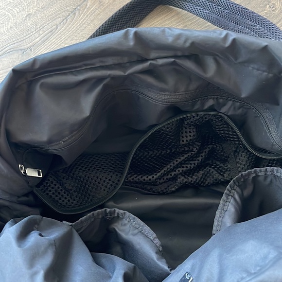 Lululemon Duffle Bag - Picture 8 of 11